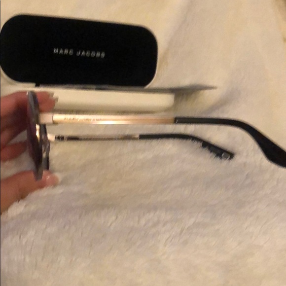Marc Jacobs sunglasses - Picture 5 of 8